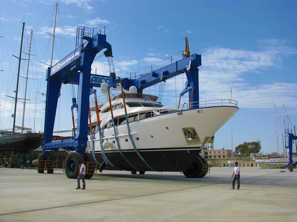 Boats/Yachts Repair, Maintenance & Management Company Dubai Nanje Marine Service
