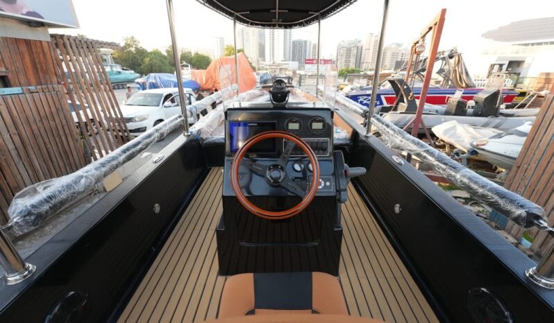 
								BOAT CONSOLE full									