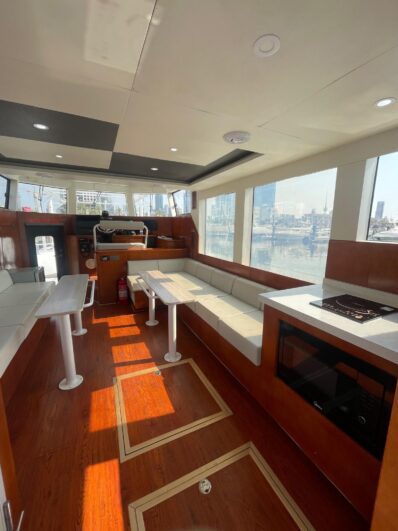 LAND CRAFT 52 FEET