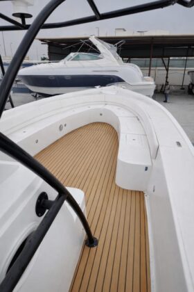 FIBER SEATS & KITCHEN