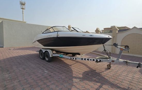28 feet boat for sale in Dubai