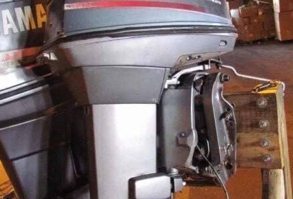 70 HP Yamaha outboard engine