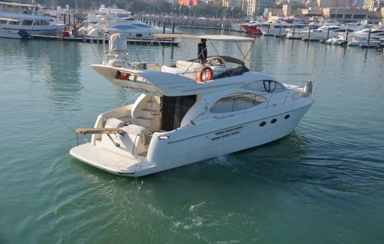 Azimut 46 ft yacht sale in Dubai