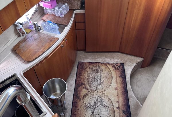 Azimut 46 ft yacht for sale