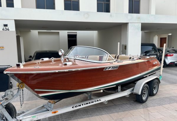 ELITE CRAFT RIVIERA boat for sale Dubai