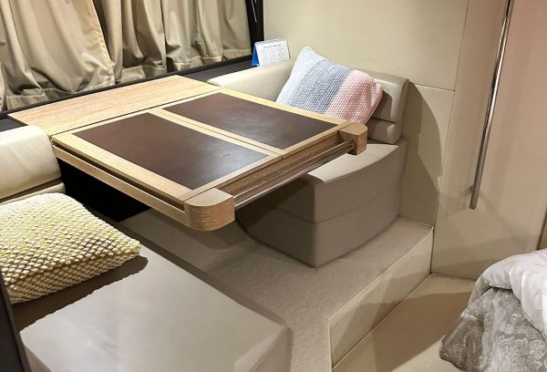 azimut 60 ft yacht sale (6)