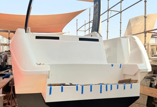 mini yacht 31 feet sale in UAE - Nanje